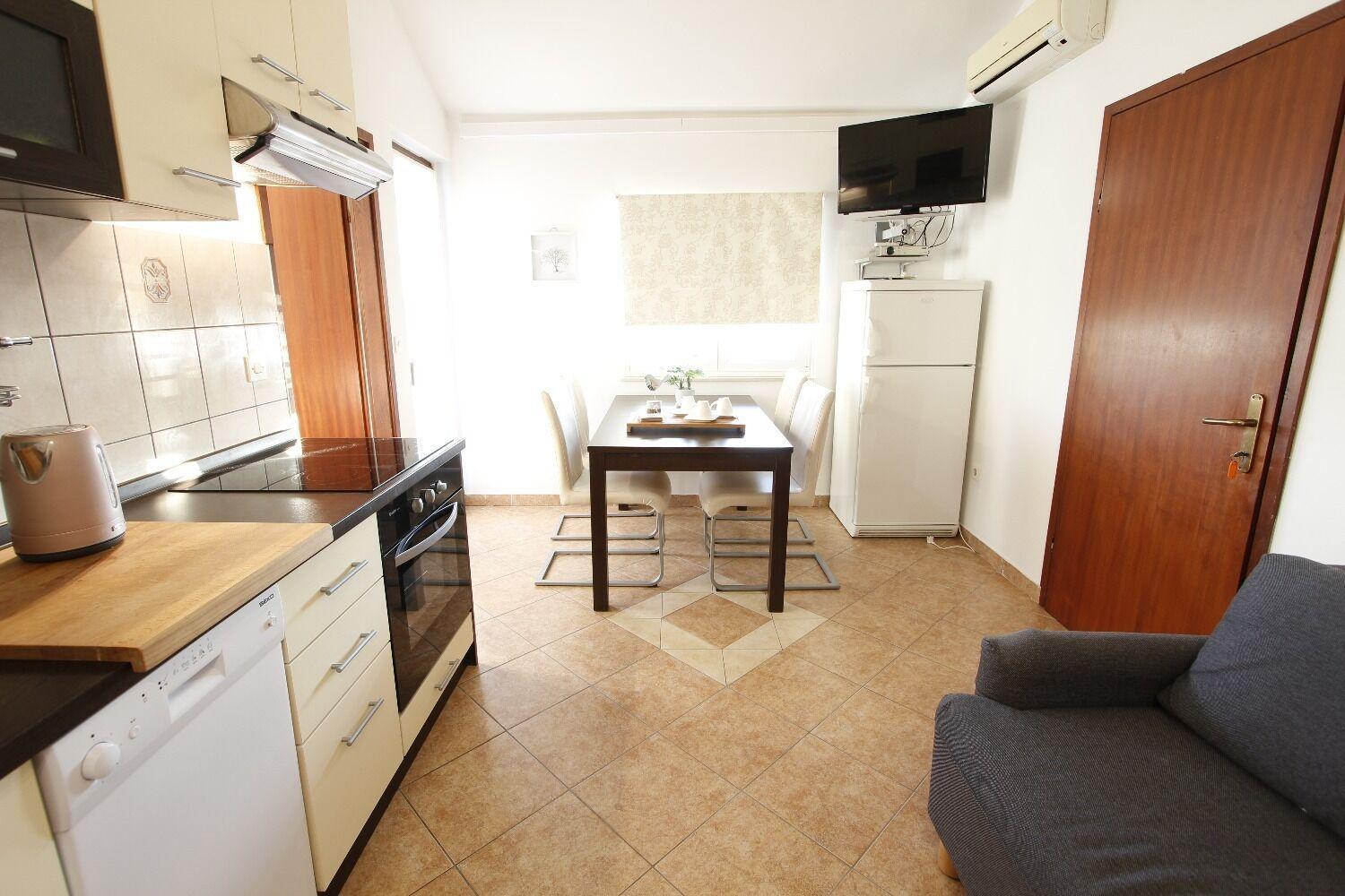 Apartments Oasis 닌 외부 사진