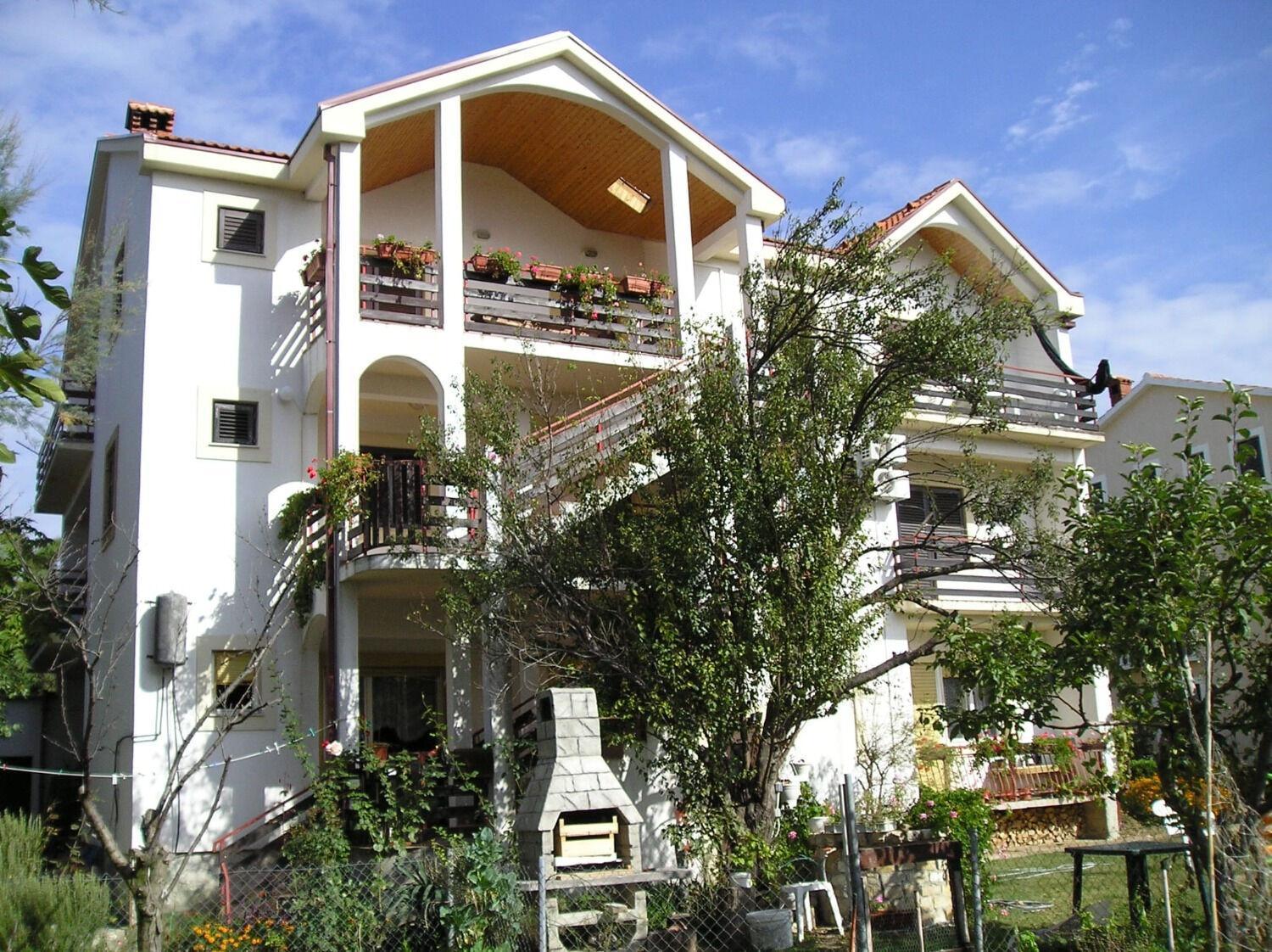 Apartments Oasis 닌 외부 사진