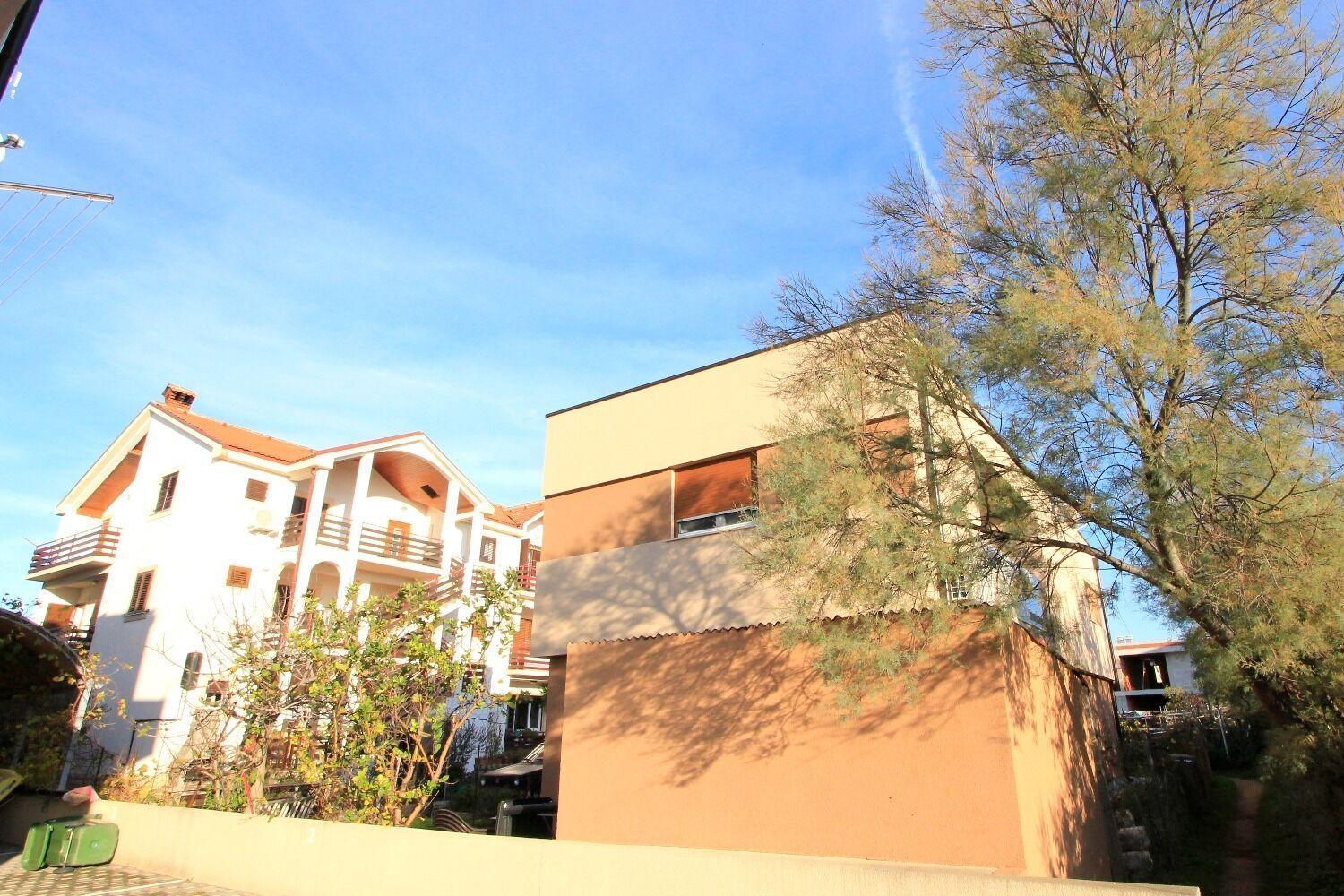 Apartments Oasis 닌 외부 사진